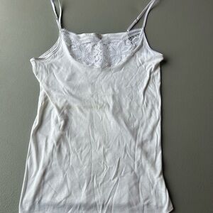 Hanro White Lace-Trim Camisole Top